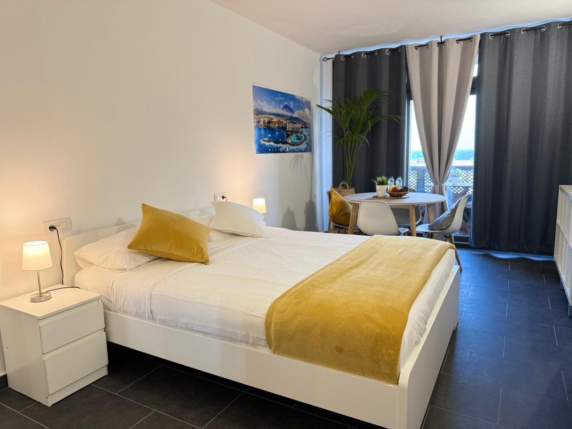 Marina Suites Tenerife Пуэрто-де-ла-Крус Экстерьер фото